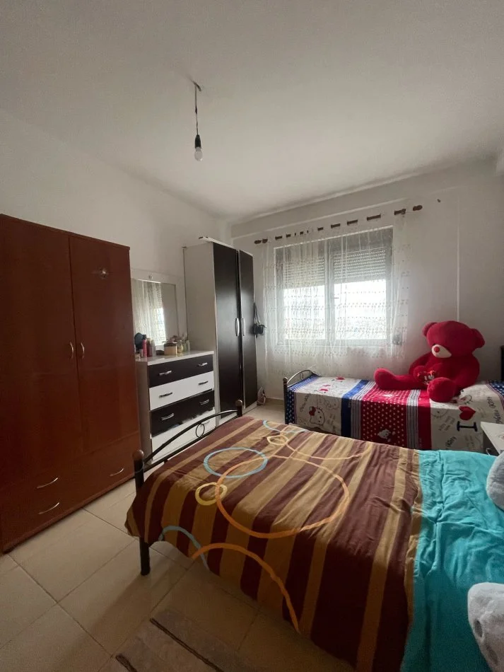 Tirane, shitet apartament 2+1+Ballkon Kati 5, 97 m² 130.000 € (Astir)