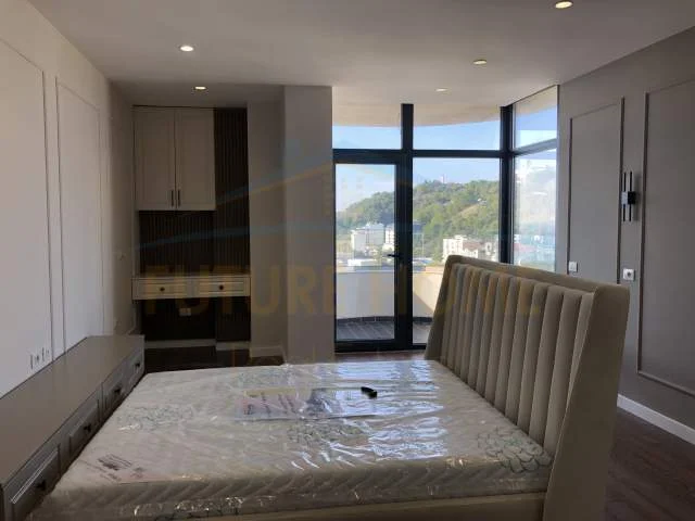 Durres, jepet me qera apartament Kati 12, 125 m² 800 Euro (Vollga, Durrës)