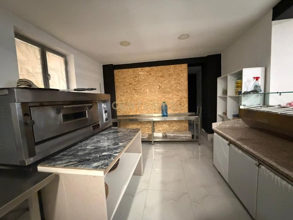 Durres, shitet bar-resorant Kati 0, 147 m² (Lgj. Nr 5)