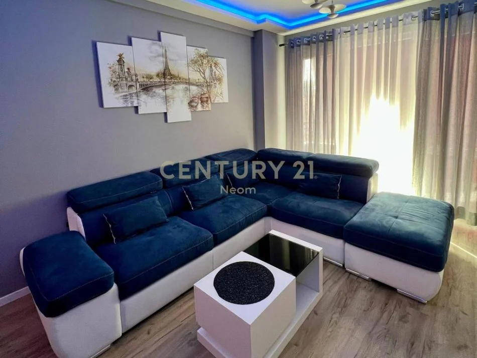 Tirane, shitet apartament 2+1 Kati 2, 87 m² 118.000 € (Astir)