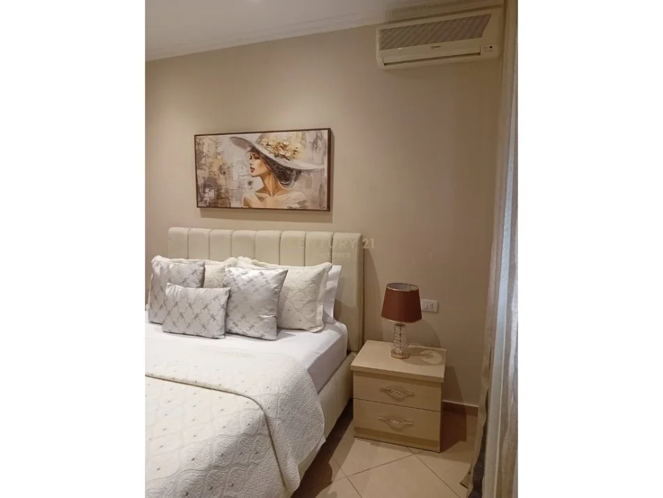 Shqiperi, jepet me qera apartament 1+1 Kati 6, 63 m² 600 € 