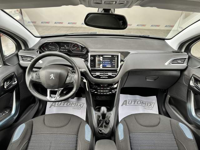 Tirane, shes makine Peugeot 208 Viti 2012, 6.600