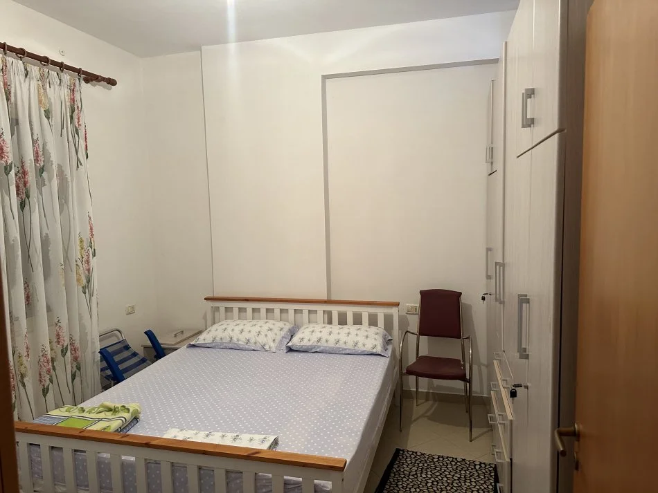 Radhime - Orikum, shitet apartament 1+1 Kati 0, 65.000