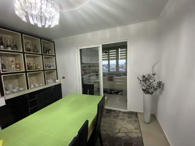 Tirane, shes apartament 3+1+A+BLK Kati 10, 210 m² 188,500Eur (Bulevardi Gjergj Fishta)