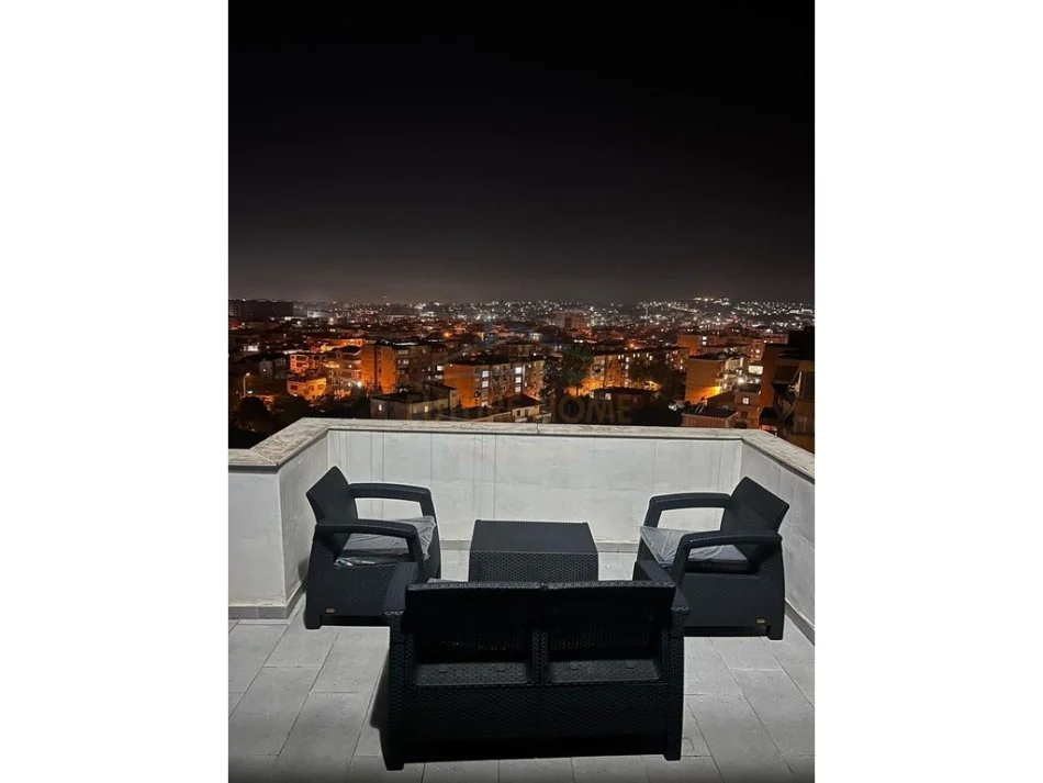 Tirane, jepet me qera apartament Kati 5, 80 m² 800 €