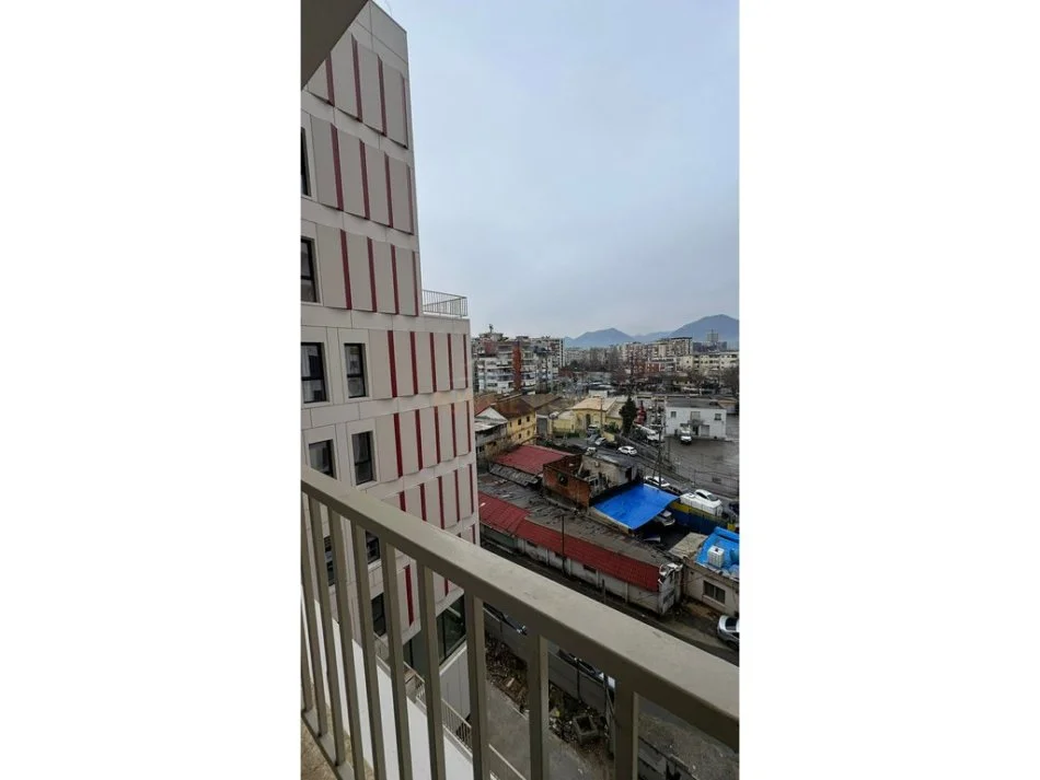 Tirane, jepet me qera apartament Kati 4, 118 m² 850 €