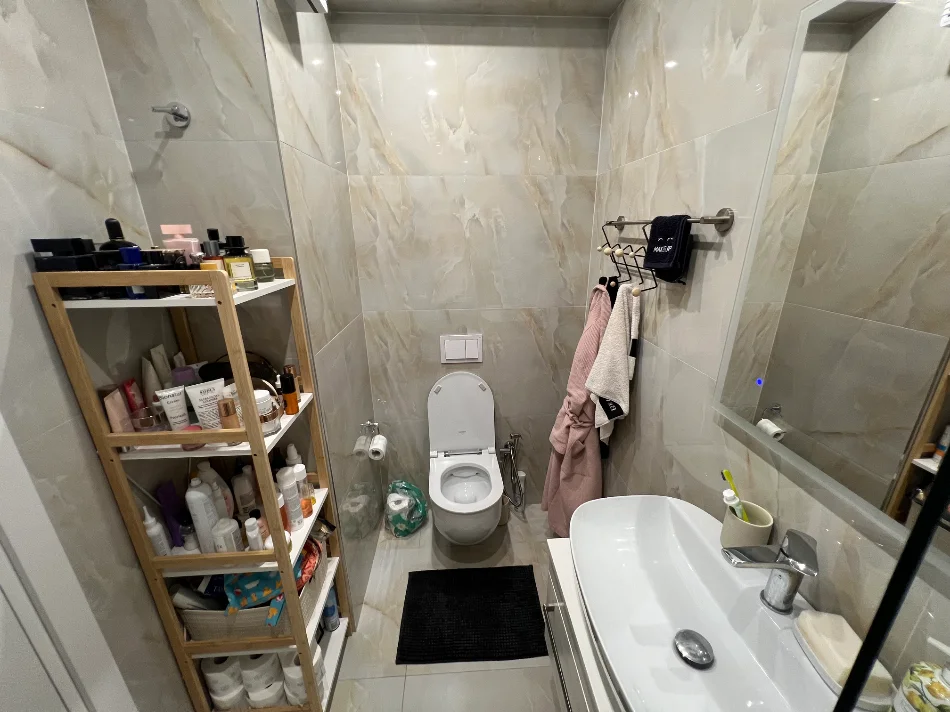 Tirane, jepet me qera apartament 2+1+Ballkon Kati 3, 128 m² 1.200 € (Parku Olimpik)