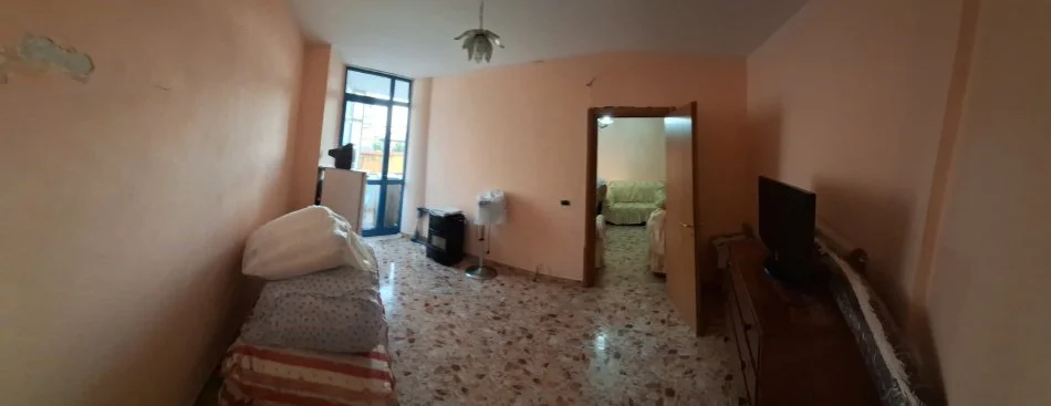 Tirane, shitet apartament 1+1+Ballkon Kati 4, 65 m² 135.000 € (Rruga elbasanit)