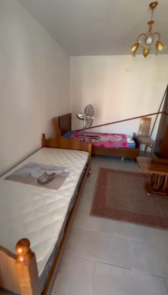 Tirane, jepet me qera garsonier Kati 3, 35 m² 350 € (Kryqezimi i 5 Majit)