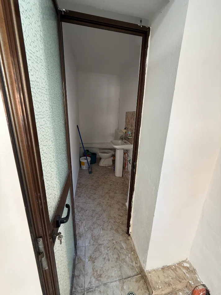 Tirane, shitet garsonier Kati 0, 63 m² 195.000 € (Poliklinika 9)