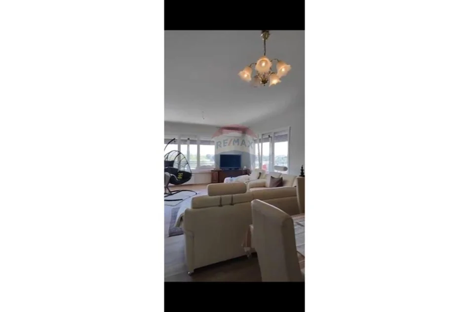 Tirane, shitet 2+1 , 1.260 m² 250.000 € (Vore)