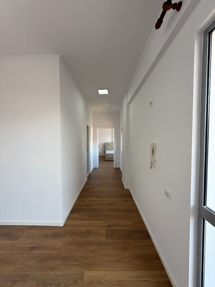 Tirane, shitet apartament 1+1 Kati 3, 67 m² 153.000 € (Rruga Rrapo Hekali - Furre Buke Dumrea Kodra Diellit)