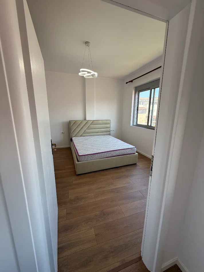 Tirane, shitet apartament 1+1 Kati 3, 67 m² 153.000 € (Rruga Rrapo Hekali - Furre Buke Dumrea Kodra Diellit)