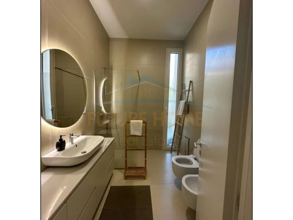 Vlore, shitet Vile 2+1+Ballkon , 780.000 € (Green Coast)