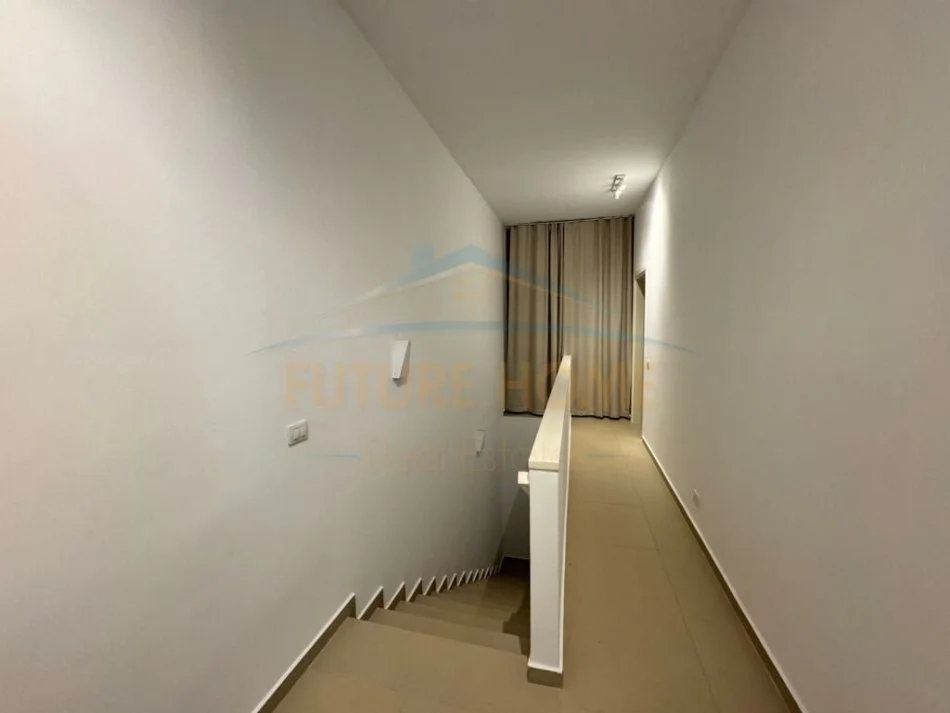 shitet , 1.000.000 € (Green Coast)