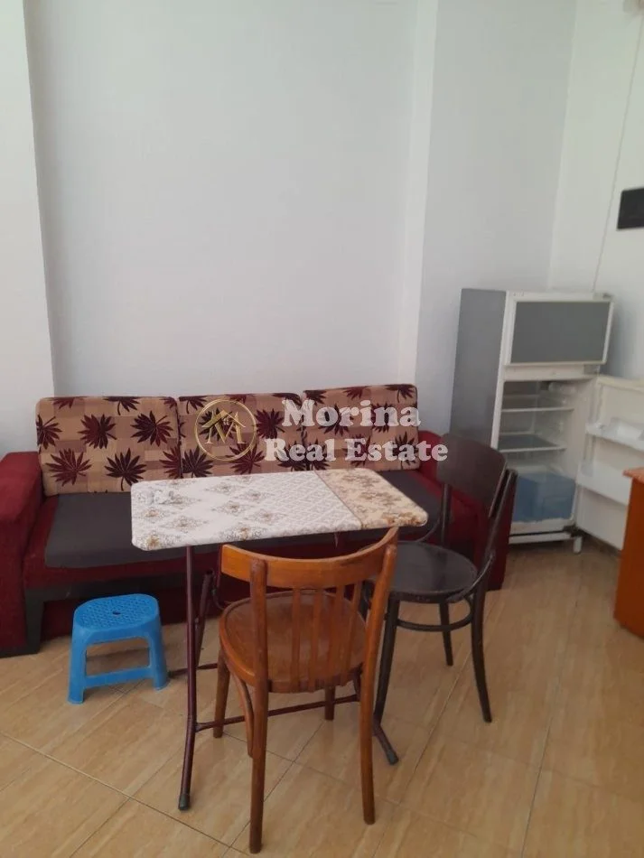 Tirane, jepet me qera apartament 1+1 Kati 1, 25 m² 250 € (The New Boulevard)