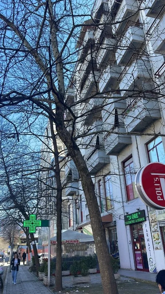 Tirane, jepet me qera apartament 2+1 Kati 2, 70 m² 500 € (Medreseja)