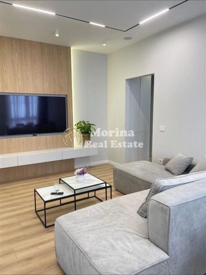 Tirane, jepet me qera apartament 1+1 Kati 3, 77 m² 1150 € (Liqeni i Thatë)