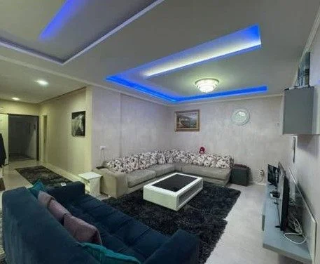 Tirane, shitet apartament 3+1 Kati 4, 155 m² 250.000 € (Casa Italia)