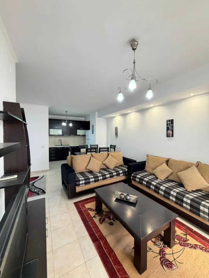 Tirane, jepet me qera apartament 2+1 Kati 4, 100 m² 450 € (Astir)