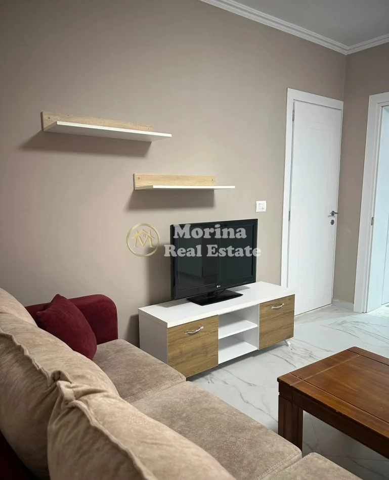 Tirane, jepet me qera apartament 1+1 Kati 1, 60 m² 400 € (Sanatorium)