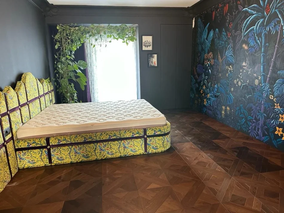 Tirane, jepet me qera apartament 2+1 Kati 7, 150 m² 1800 € (Qender)