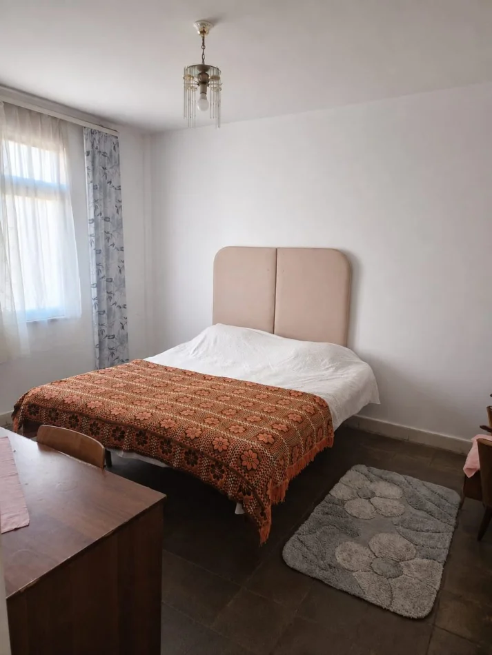 Tirane, jepet me qera apartament 2+1 Kati 3, 75 m² 450 € (Rruga e Dibres)