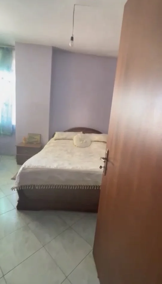 Tirane, jepet me qera apartament 2+1 Kati 7, 80 m² 350 € (Misto Mame)