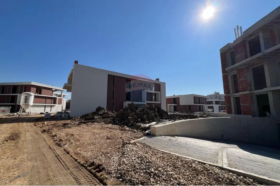 Tirane, shitet 2+1 , 146 m² 323.000 € (Teg)