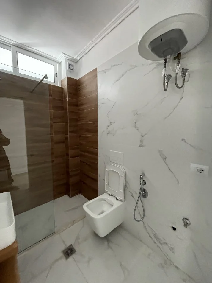 Sarande, shitet apartament 3+1+Ballkon Kati 5, 91 m² (Rruga mitat hoxha)