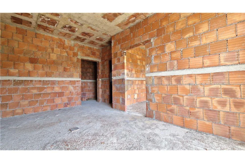 Vlore, shitet 1+1 , 70 m² (Rradhime)