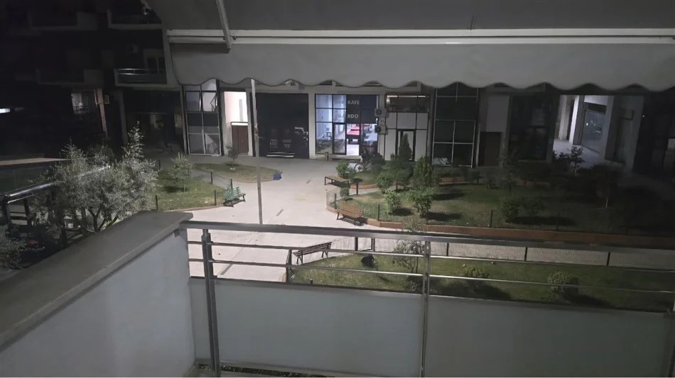 Tirane, jepet me qera apartament 1+1 Kati 1, 59 m² 500 € (Tirana Golden Park 3 , Perball Amerikan 3)