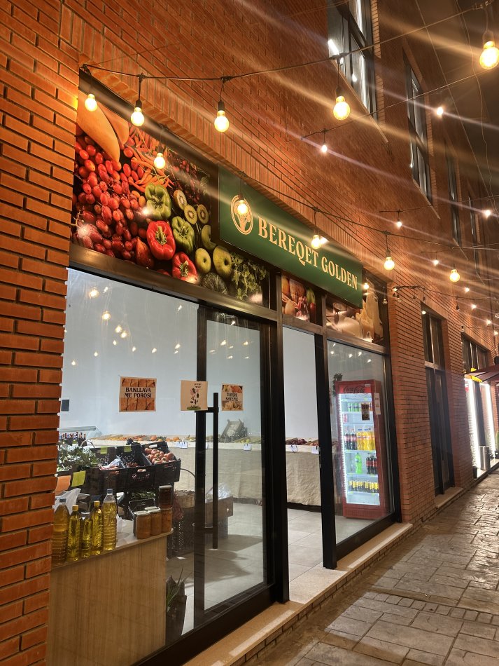 Tirane, Shitet biznes Fruta perime ( 5000€ ) 5.000 €