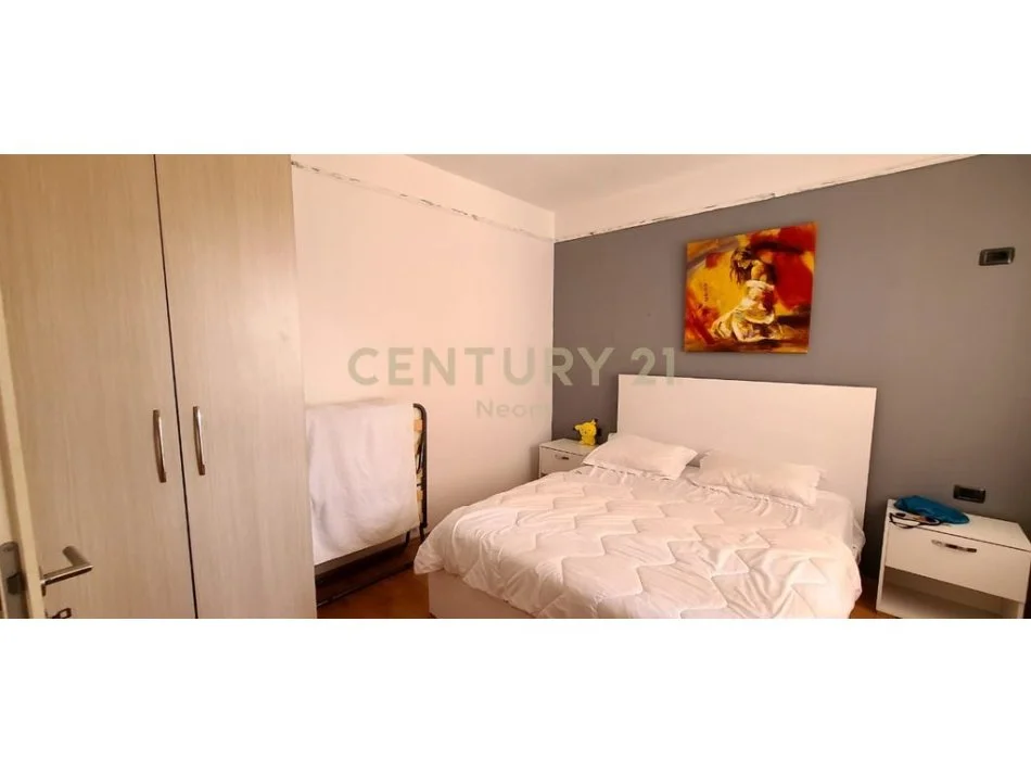 Tirane, jepet me qera apartament 1+1 Kati 7, 56 m² 550 € 