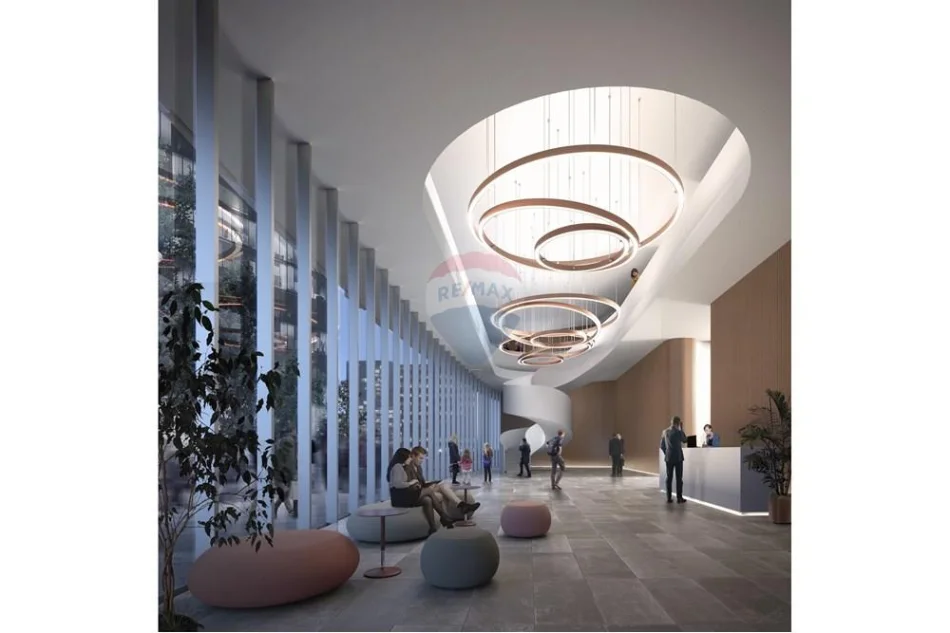 Tirane, jepet me qera , 526 m² (Sheshi Nene Tereza)