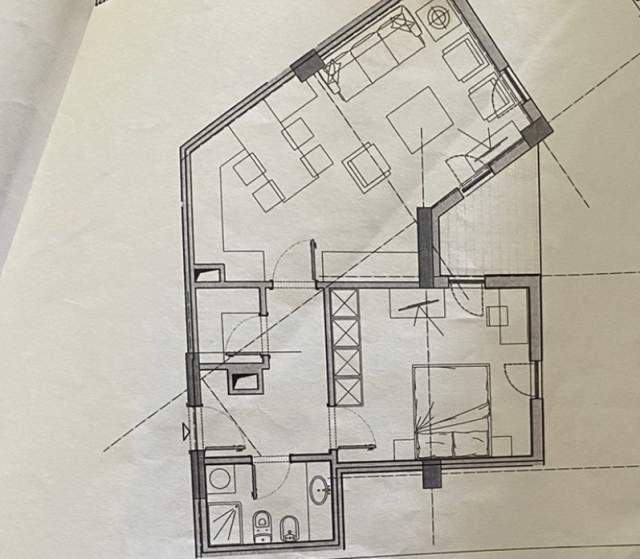 Tirane, shitet apartament 1+1 Kati 3, 74 m² 92.500 Euro (Prokuroria e Tiranes)