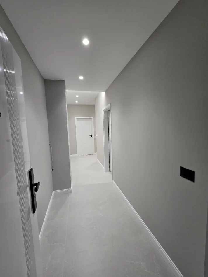 Tirane, jepet me qera apartament 1+1 Kati 2, 75 m² 700 € (Don bosko)