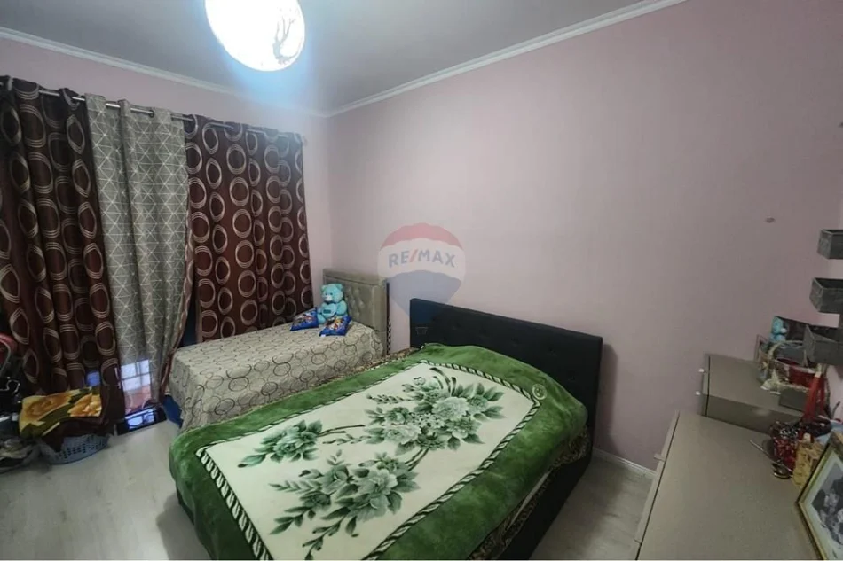 Tirane, shitet 2+1 , 77 m² 152.332 € (Ish Fusha e Aviacionit)