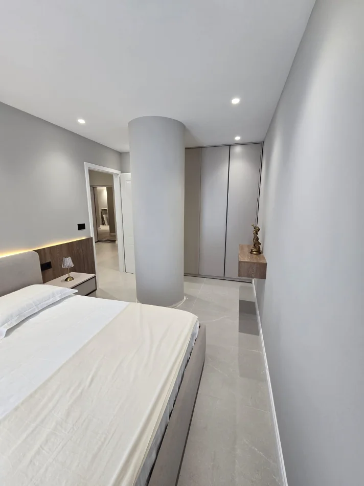 Shqiperi, jepet me qera apartament 1+1 Kati 2, 72 m² 650 € (Vizion plus)