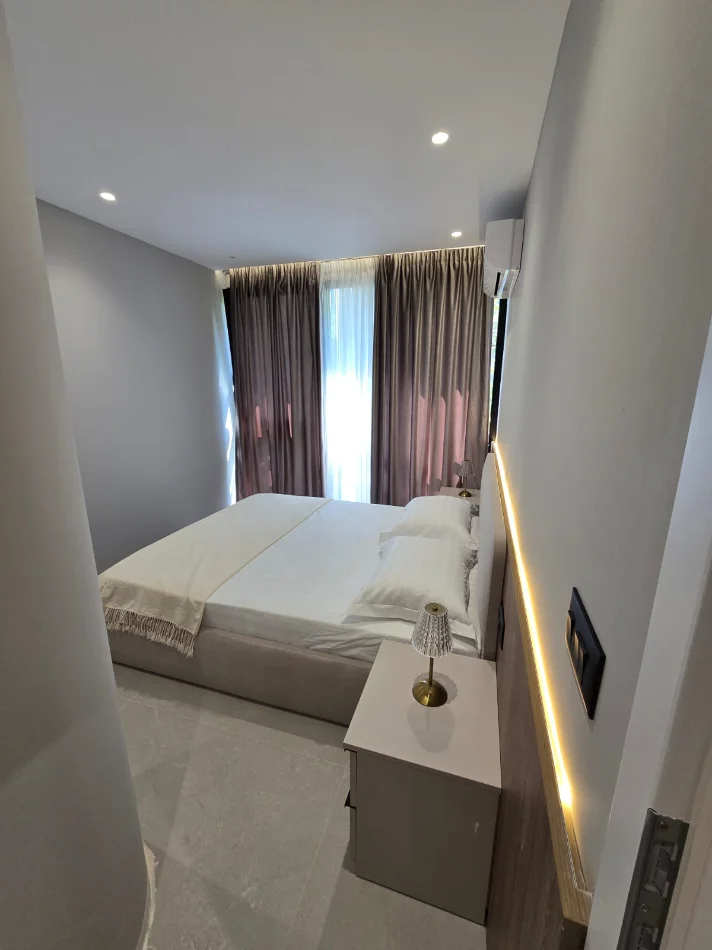 Shqiperi, jepet me qera apartament 1+1 Kati 2, 72 m² 650 € (Vizion plus)
