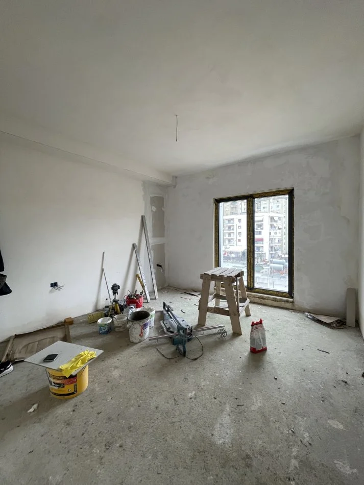 Tirane, shitet apartament 2+1+Ballkon Kati 5, 105 m² 282.150 € (Rruga e barrikadave)