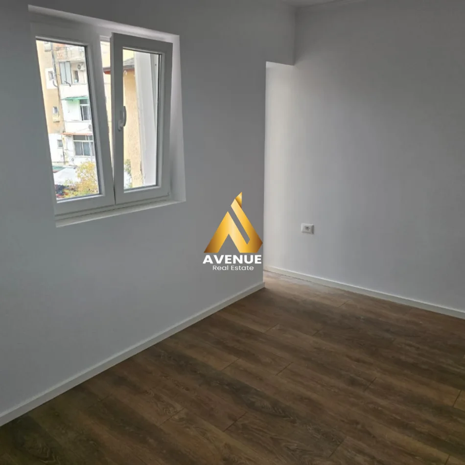 Tirane, shitet apartament 1+1 Kati 3, 50 m² 115.000 € 