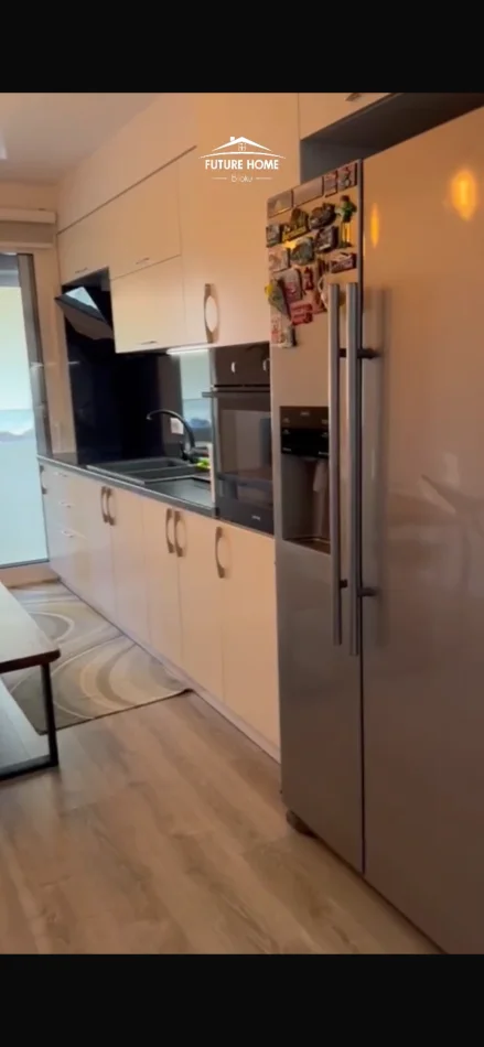 Tirane, jepet me qera apartament 2+1 Kati 3, 91 m² 900 € (Ish Blloku)