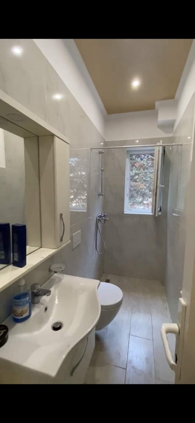 Tirane, jepet me qera apartament 2+1+A+BLK Kati 2, 90 m² 350 Euro (5 maji)