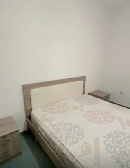 Tirane, jepet me qera apartament 2+1+Ballkon Kati 2, 80 m² 500 € (Dritan hoxha)