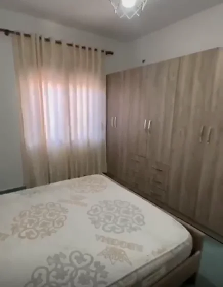 Tirane, jepet me qera apartament 2+1+Ballkon Kati 2, 80 m² 500 € (Dritan hoxha)