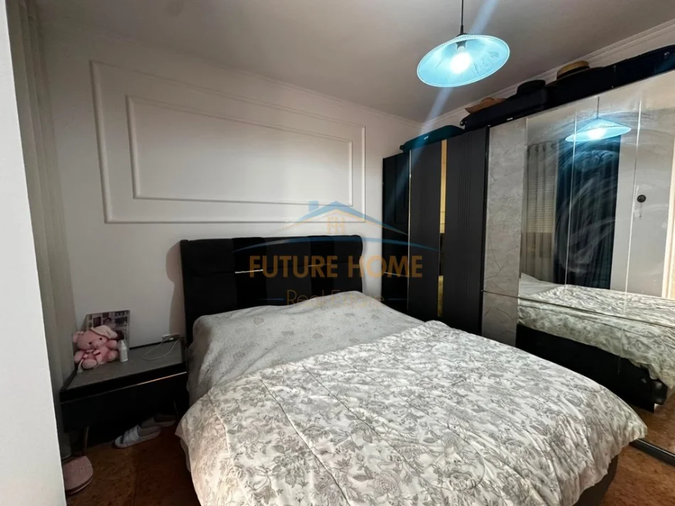 Tirane, jepet me qera apartament 1+1 Kati 6, 64 m² 750 € (Komuna e Parisit)