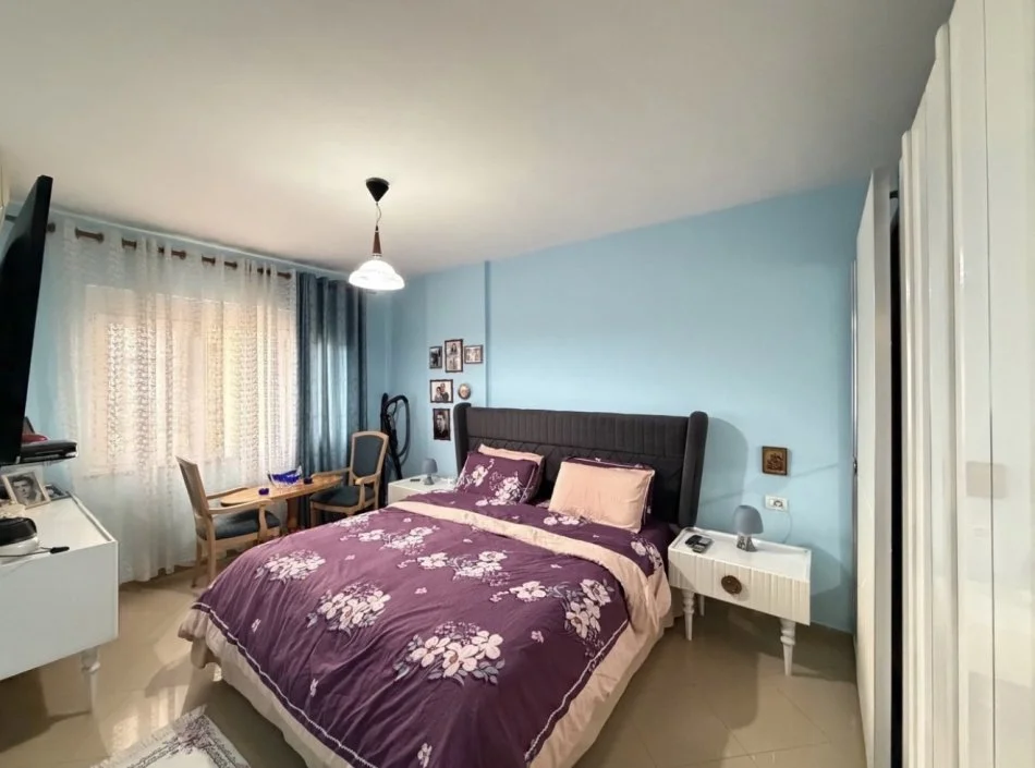 Tirane, shitet apartament 1+1+Ballkon Kati 7, 69 m² 215.000 € (Prane Ambasades Amerikane)