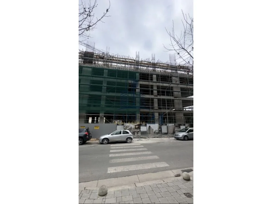 Tirane, shitet apartament 1+1 , 62 m² (don bosko)