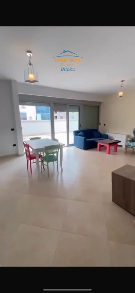 Tirane, jepet me qera apartament 2+1 Kati 3, 120 m² 1.450 € (Ish Blloku)